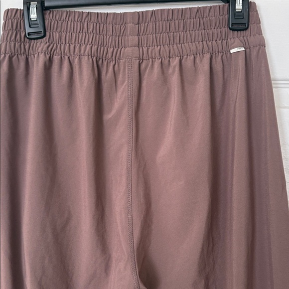 Vuori Villa Wideleg in Chocolate - Picture 6 of 8